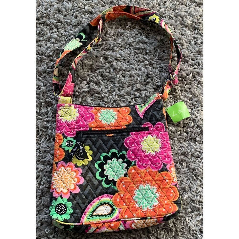 NWT Vera Bradley Ziggy Zinnia Hipster Crossbody Bag Purse Quilted $99 - Picture 2 of 9